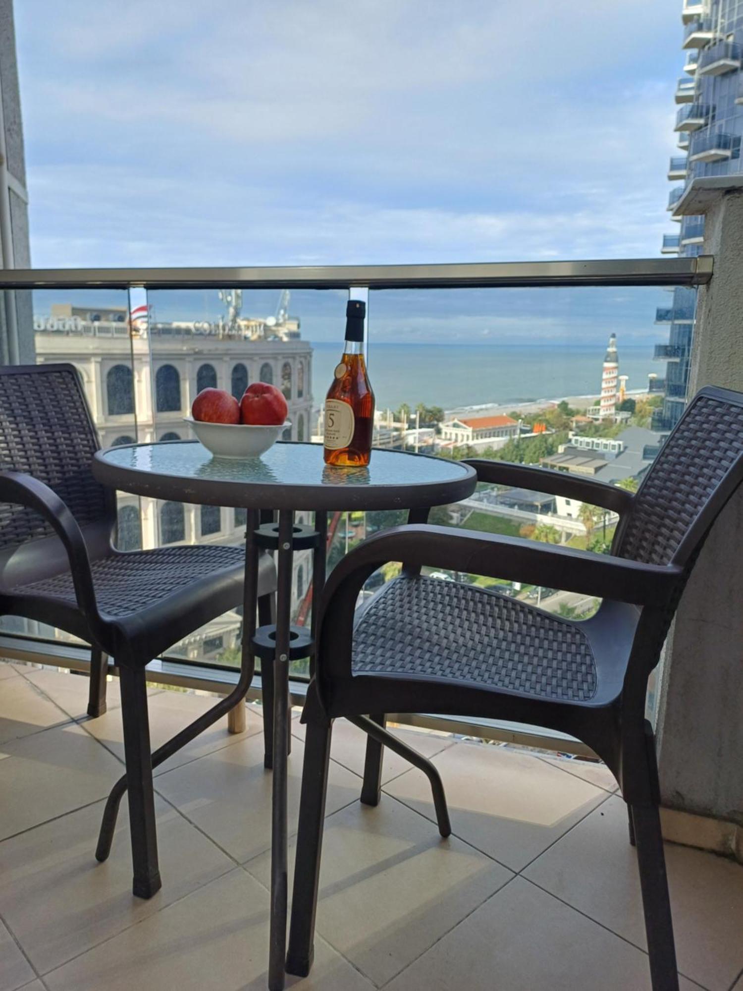 Orbi Sea Towers Batumi On Khimshiashvili 15 Экстерьер фото